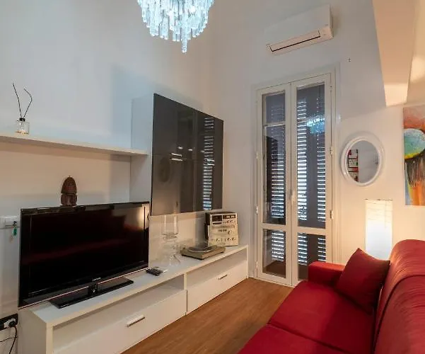 Apartment Sweet Breeze *